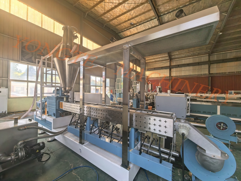 Ligne de production en plastique en plastique en plastique en plastique de Qingdao Yongte