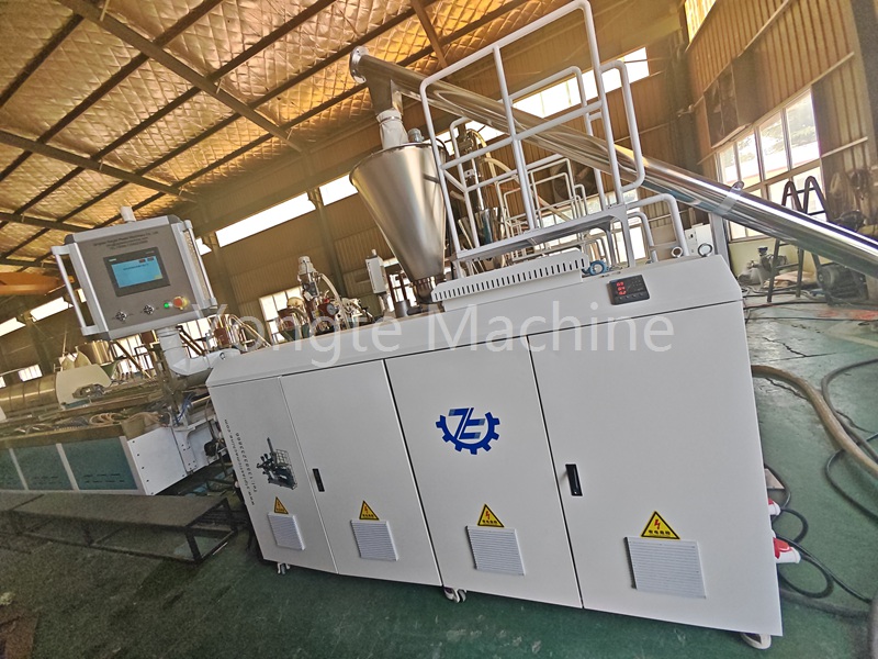 Les extrudeurs de Yongte ont officiellement obtenu un contrôle intelligent