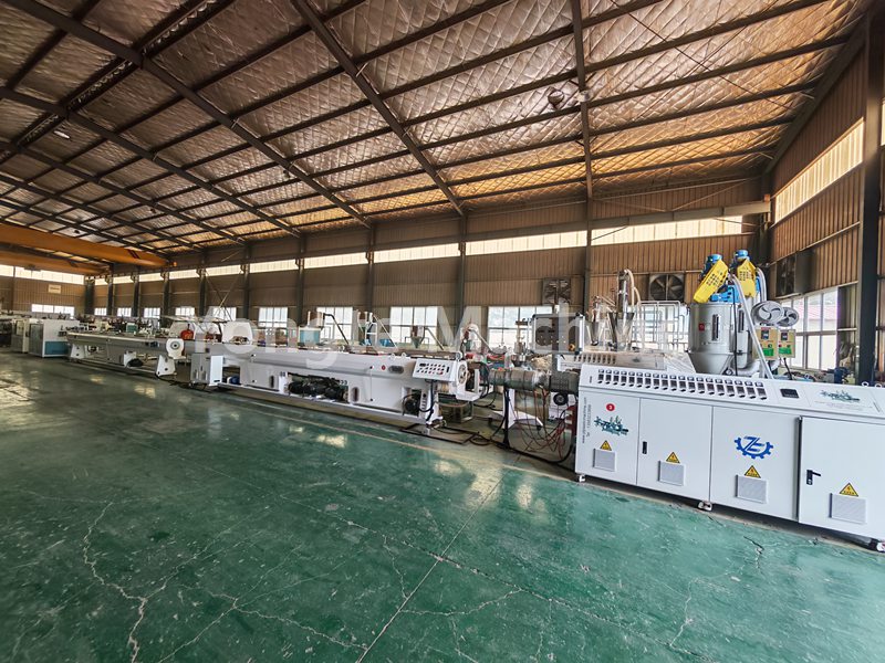 Machine de production de tuyaux PE à grande vitesse de 16 à 63 mm pour un client argentin