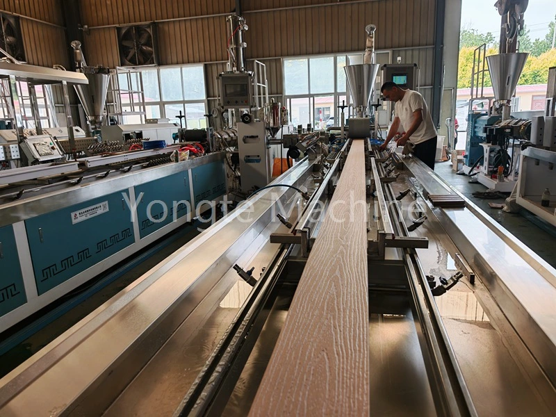 Installation et mise en service de machines WPC pour un client canadien