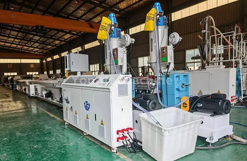 Ligne de production de tuyaux PE haute vitesse de 20 à 110 mm