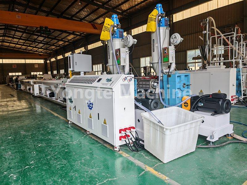Extrudeuse Yongte équipée d'un servomoteur