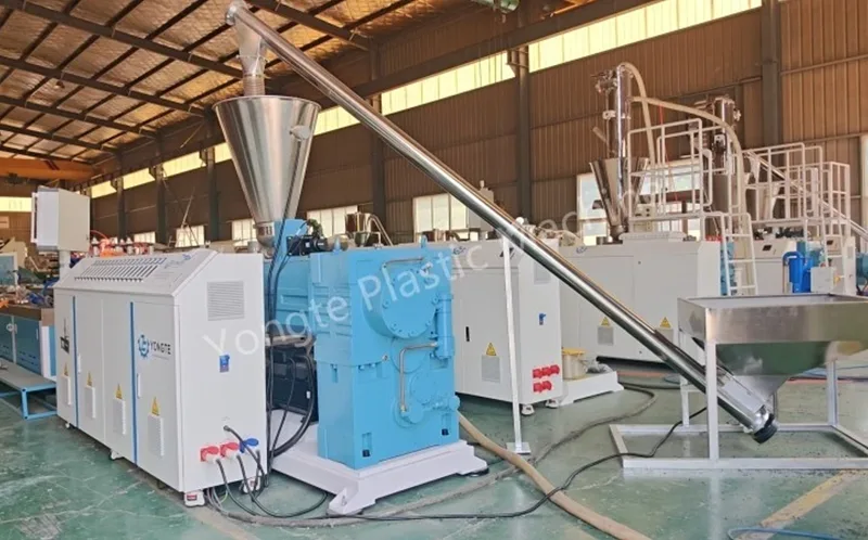 Can Yongte provide customers with a free trial service for their plastic machine?