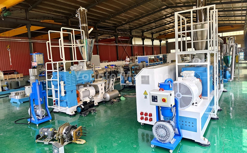 Machine de fabrication de granulés WPC